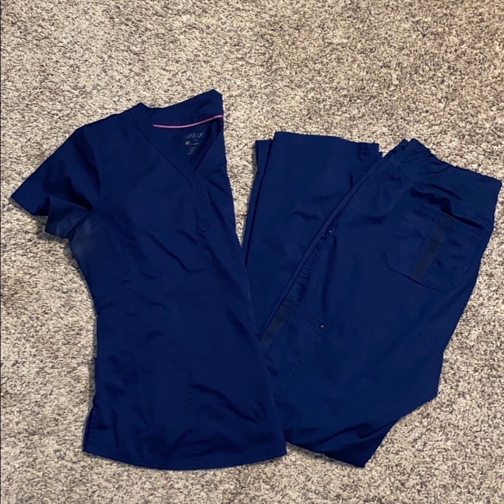 Healing Hands Tori Yoga Scrubs